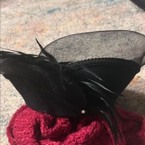 Vintage Wool Made in USA Elegant Black Hat w/ Mesh & Feathers Kentucky Derby